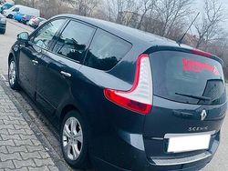 Andere farben Gebraucht 2010 Renault Scénic III Limousine | 2.200 € (Guter Preis)