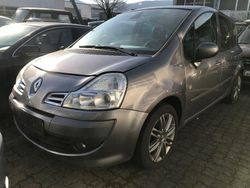 Grau Gebraucht 2012 Renault Modus Night&Day Van / Kleinbus | 6.950 €