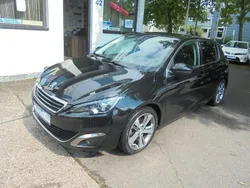 Schwarz Gebraucht 2015 Peugeot 308 Allure Limousine | 6.950 € (Fairer Preis)