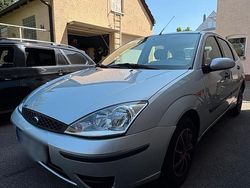 Silber Gebraucht 2002 Ford Focus Kleinwagen | 1.500 € (Fairer Preis)