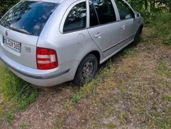 Silber Gebraucht 2006 Skoda Fabia Cool Edition Kombi | 990 € (Fairer Preis)