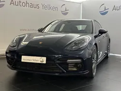 Blau Gebraucht 2018 Porsche Panamera Turbo S Limousine | 109.990 €