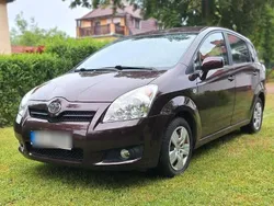 Braun Gebraucht 2008 Toyota Corolla Verso Van / Kleinbus | 6.999 €