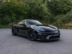 Schwarz Gebraucht 2020 Porsche Cayman GT4 Coupé | 99.999 € (Guter Preis)