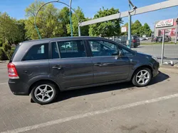 Andere außenfarben Gebraucht 2010 Opel Zafira Van / Kleinbus | 2.750 € (Fairer Preis)