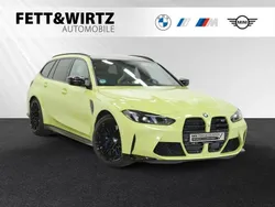 Gelb Gebraucht 2024 BMW M3 Competition Edition Kombi | 91.888 € (Etwas zu teuer)