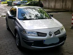 Silber Gebraucht 2006 Renault Mégane Cabriolet Cabrio | 4.500 €