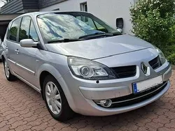 Silber Gebraucht 2007 Renault Scénic II Van / Kleinbus | 3.950 €