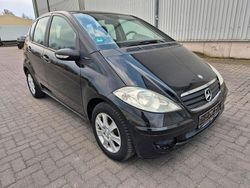 Schwarz Gebraucht 2005 Mercedes A150 Kleinwagen | 1.099 € (Etwas zu teuer)