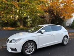 Weiß Gebraucht 2019 Seat Leon XCELLENCE Limousine | 12.900 € (Superpreis)