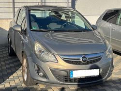 Braun Gebraucht 2012 Opel Corsa Limousine | 3.990 €