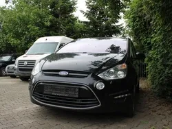 Schwarz Gebraucht 2014 Ford S-MAX Titanium Van / Kleinbus | 6.950 € (Fairer Preis)