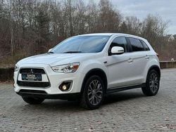 Weiß Gebraucht 2015 Mitsubishi ASX Diamant Edition SUV | 7.990 € (Guter Preis)