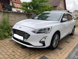 Weiß Gebraucht 2019 Ford Focus Titanium Kombi | 11.999 € (Fairer Preis)