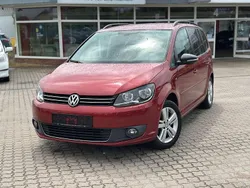 Rot Gebraucht 2012 VW Touran Match Van / Kleinbus | 5.499 € (Guter Preis)