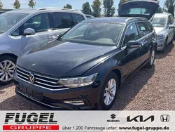 Deep black perleffekt Gebraucht 2023 VW Passat Business Kombi | 26.499 € (Superpreis)