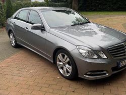 Grau Gebraucht 2012 Mercedes E220 Avantgarde Limousine | 11.500 € (Fairer Preis)