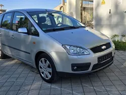 Silber Gebraucht 2004 Ford C-MAX Trend Van / Kleinbus | 1.990 € (Fairer Preis)