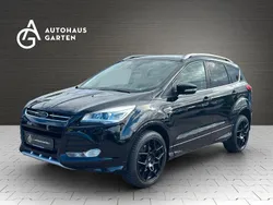 Schwarz Gebraucht 2016 Ford Kuga SUV | 12.950 € (Superpreis)