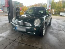 Grün Gebraucht 2006 Mini Cooper Kleinwagen | 3.300 €