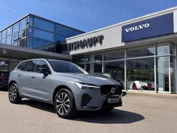 Grau Gebraucht 2023 Volvo XC60 Plus SUV | 39.900 € (Fairer Preis)