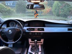 Blau Gebraucht 2005 BMW 525 Limousine | 2.000 €