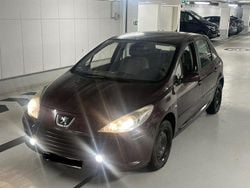 Braun Gebraucht 2007 Peugeot 307 Tendance Kombi | 850 € (Superpreis)