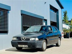 Schwarz Gebraucht 1994 Alfa Romeo 33 Lusso Limousine | 3.500 €