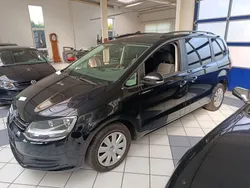 Schwarz Gebraucht 2011 VW Sharan Trendline Van / Kleinbus | 7.990 € (Guter Preis)
