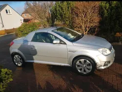 Silber Gebraucht 2008 Opel Tigra Cabrio | 2.500 € (Guter Preis)