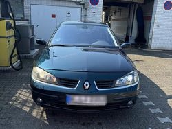 Grün Gebraucht 2005 Renault Laguna II Limousine | 1.150 €