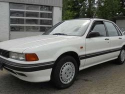 Sophiaweiß Gebraucht 1988 Mitsubishi Galant Limousine | 4.500 €