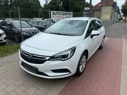 Weiß Gebraucht 2018 Opel Astra Edition Kombi | 7.250 € (Fairer Preis)