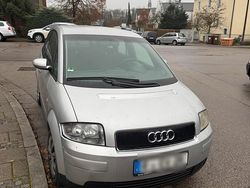 Grau Gebraucht 2001 Audi A2 Kleinwagen | 2.650 € (Fairer Preis)