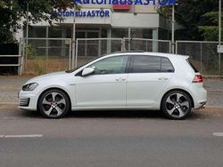Weiß Gebraucht 2015 VW Golf VII GTI Limousine | 15.800 € (Fairer Preis)