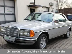 Mercedes 230