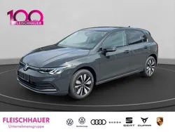 Grau Gebraucht 2024 VW Golf VIII Move Limousine | 26.490 € (Fairer Preis)