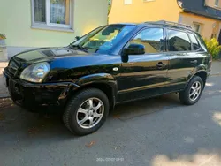 Schwarz Gebraucht 2009 Hyundai Tucson SUV | 3.850 € (Fairer Preis)