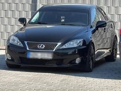 Schwarz Gebraucht 2009 Lexus IS220 Limousine | 3.200 €