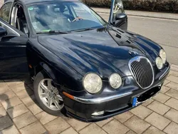 Schwarz Gebraucht 2002 Jaguar S-Type Executive Limousine | 2.000 €
