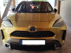 Gold Gebraucht 2022 Toyota Yaris Cross SUV | 23.999 € (Guter Preis)