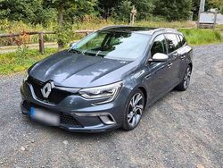 Grau Gebraucht 2017 Renault Mégane GrandTour GT Kombi | 14.500 €