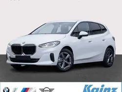 Alpinweiß Neu 2024 BMW 218 Active Tourer Sport Line Van / Kleinbus | 38.490 € (Fairer Preis)