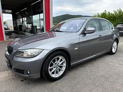 Grau Gebraucht 2011 BMW 325 Sport Line Limousine | 8.490 € (Fairer Preis)