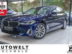 Blau Gebraucht 2022 BMW 520 Luxury Line Kombi | 34.180 € (Etwas zu teuer)