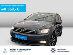 Grau Gebraucht 2024 VW Touran Move Van / Kleinbus | 34.430 € (Fairer Preis)
