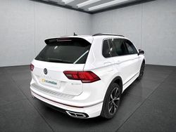 Weiß Gebraucht 2022 VW Tiguan R-line SUV | 35.599 € (Fairer Preis)