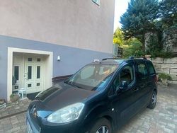 Schwarz Gebraucht 2014 Peugeot Partner Tepee Van / Kleinbus | 5.799 € (Guter Preis)