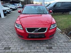Rot Gebraucht 2009 Volvo V50 Drive Kinetic Kombi | 1.990 € (Superpreis)