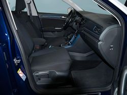 Blau Gebraucht 2020 VW T-Roc SUV | 22.399 € (Fairer Preis)